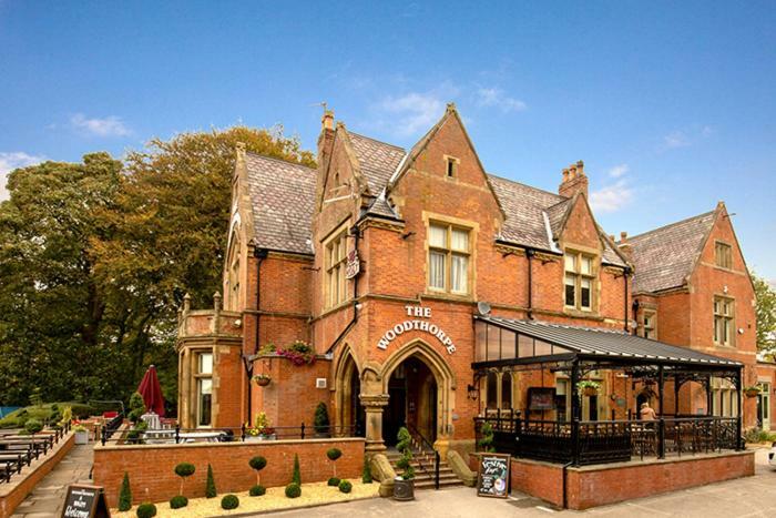 Woodthorpe Hotel Prestwich Eksteriør billede