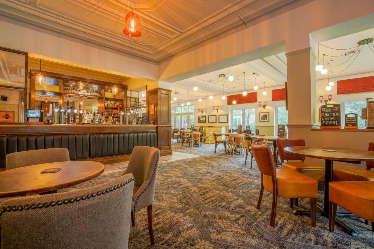 Woodthorpe Hotel Prestwich Eksteriør billede